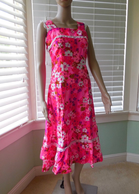 PINK FLORAL Dress Sleeveless Midi Dress Ruffle He… - image 2