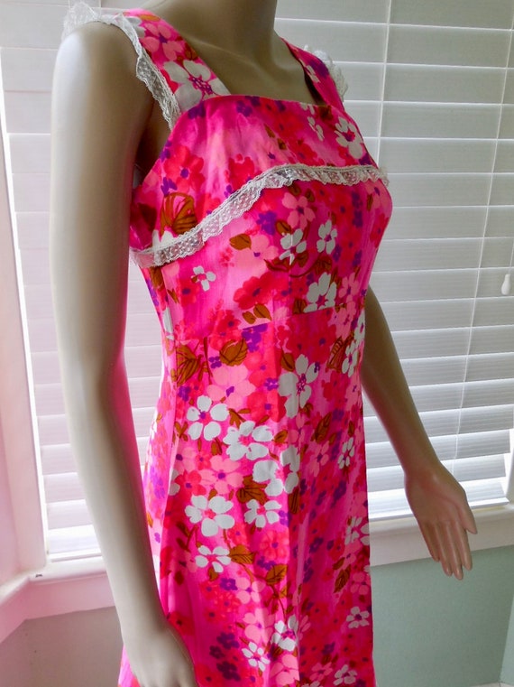 PINK FLORAL Dress Sleeveless Midi Dress Ruffle He… - image 8