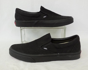 Mens VANS OFF The Wall Unworn Black Canvas Vans Black Loafers Slip On Surfer Shoes Boat Shoes Skate Deck Shoes Bohemian Preppy Size 13 M