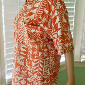 VTG 90S GO BAREFOOT SURF REVERSE PRINT HAWAIIAN SMOCK SHIRT USA MADE LARGE