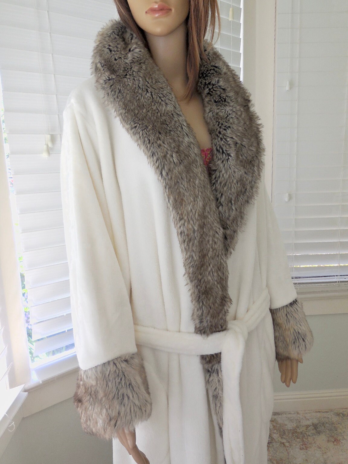 Faux Fur Ombre Robe