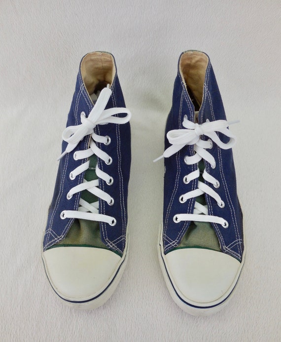 Tweety bird store tennis shoes