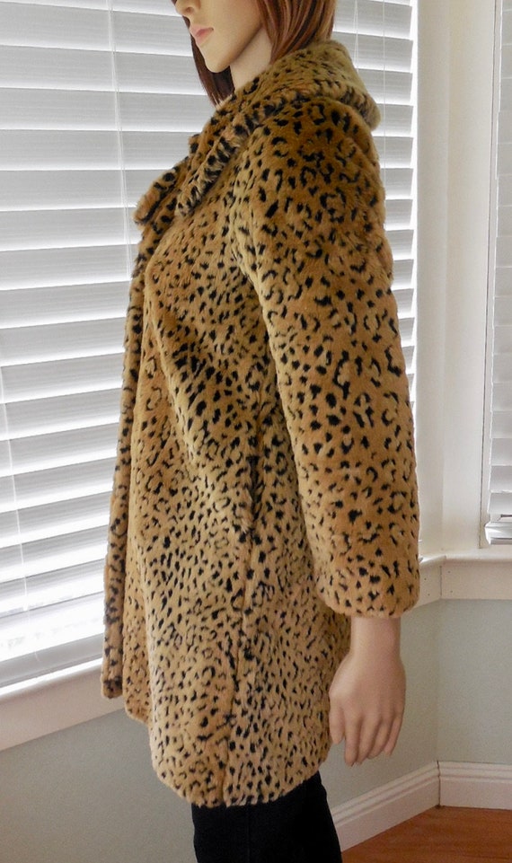 Plush leopard coat KF9544