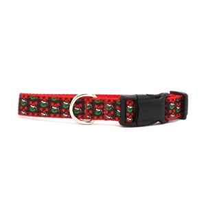 Grinch dog collar/Holiday Dog Collar/Dog holiday collar/dog Christmas gifts/Christmas pet gift/Holiday Pet items/Christmas Gift Dog Collar