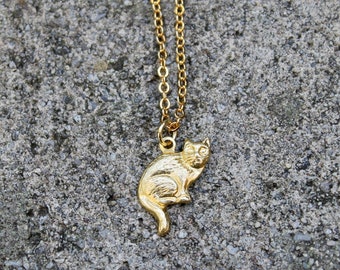 Gold Cat Necklace // Tiny Kitten Charm // Brass Cat Necklace // Layering Necklace // Crazy Cat Lady Gift // Girlfriend, Friend / Kitty Charm