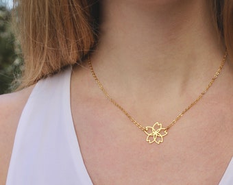 Flower Necklace // Gold Floral Pendant // 16K Gold // Petal Necklace // Layering Necklace // Boho Necklace // Girlfriend, Mom, Friend