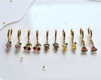 Aros Huggie de Frutas Dorados sin Níquel: Melocotón, Cereza, Uva, Limón y Sandía