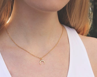 Little Gold Horn Necklace // Crescent Moon Necklace // Boho Layering Necklace // Half Moon Necklace // Simple Everyday Jewelry // Gift