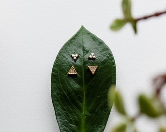 Crystal Everyday Studs // Gold Geometric Triangle Earrings // Minimal Earrings // Cubic Zirconia // Nickel Free Studs