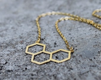 Geometric Hexagon Necklace // Honeycomb Bee Hive // Gold Silver // Minimal Necklace / Layering Necklace / Shapes Necklace / Everyday Jewelry