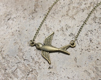 Swallow Necklace // Bird Necklace // Woodland Necklace // Flying Necklace // Antique Brass Necklace