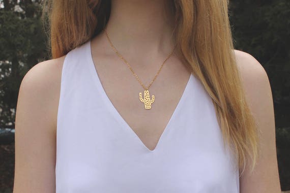 Kaktus Kette // 16K Gold // Minimalistische Kette // Kette mit Pflanzen  Layer // Sommer Kette // Kakteen Kette // Botanisch - Etsy.de