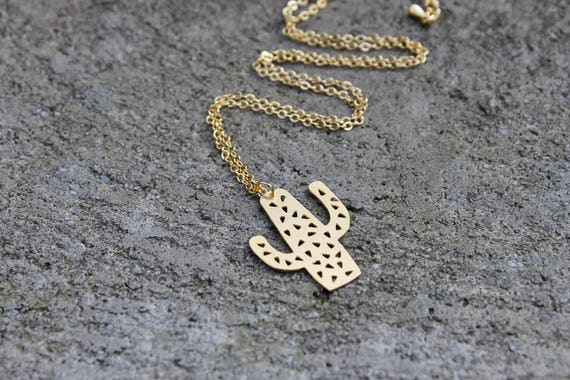 Kaktus Kette // 16K Gold // Minimalistische Kette // Kette mit Pflanzen  Layer // Sommer Kette // Kakteen Kette // Botanisch - Etsy.de