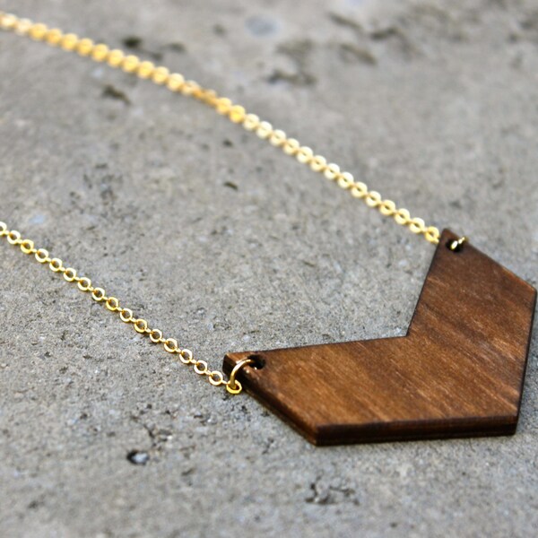 Chevron hout ketting / / 16K goud / / Minimal ketting / / gelaagdheid ketting / / geometrische ketting / / pijl ketting
