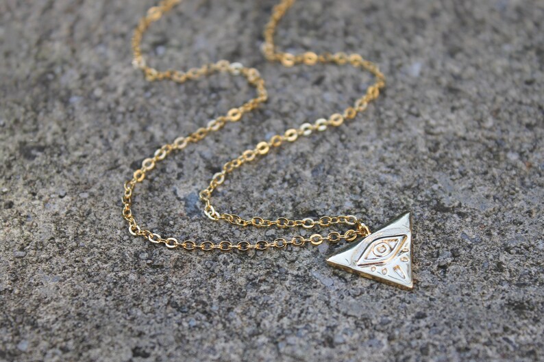 Evil Eye Triangle Necklace // Third Eye Gold Necklace // Etsy UK