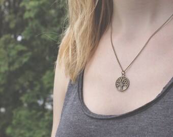 Tree of Life Necklace // Circle Tree Necklace // Forest Necklace // Woodland Necklace // Antique Brass Necklace