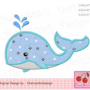 Puede incluir: Diseño de bordado de aplique de ballena azul con corazones blancos y cuadrados marrones. La ballena tiene un contorno turquesa y un pequeño ojo negro. El diseño está disponible en tres tamaños: 3,90 pulgadas por 2,65 pulgadas, 6,83 pulgadas por 4,66 pulgadas y 8,65 pulgadas por 5,91 pulgadas.