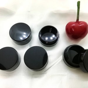 Mini Sample Box 1gm/0.03oz Plastic Black Empty Bottle Cosmetic Box Empty Round Plastic Bottle Mini Lip Balm Bottle Mini Cosmetic Storage Box image 8