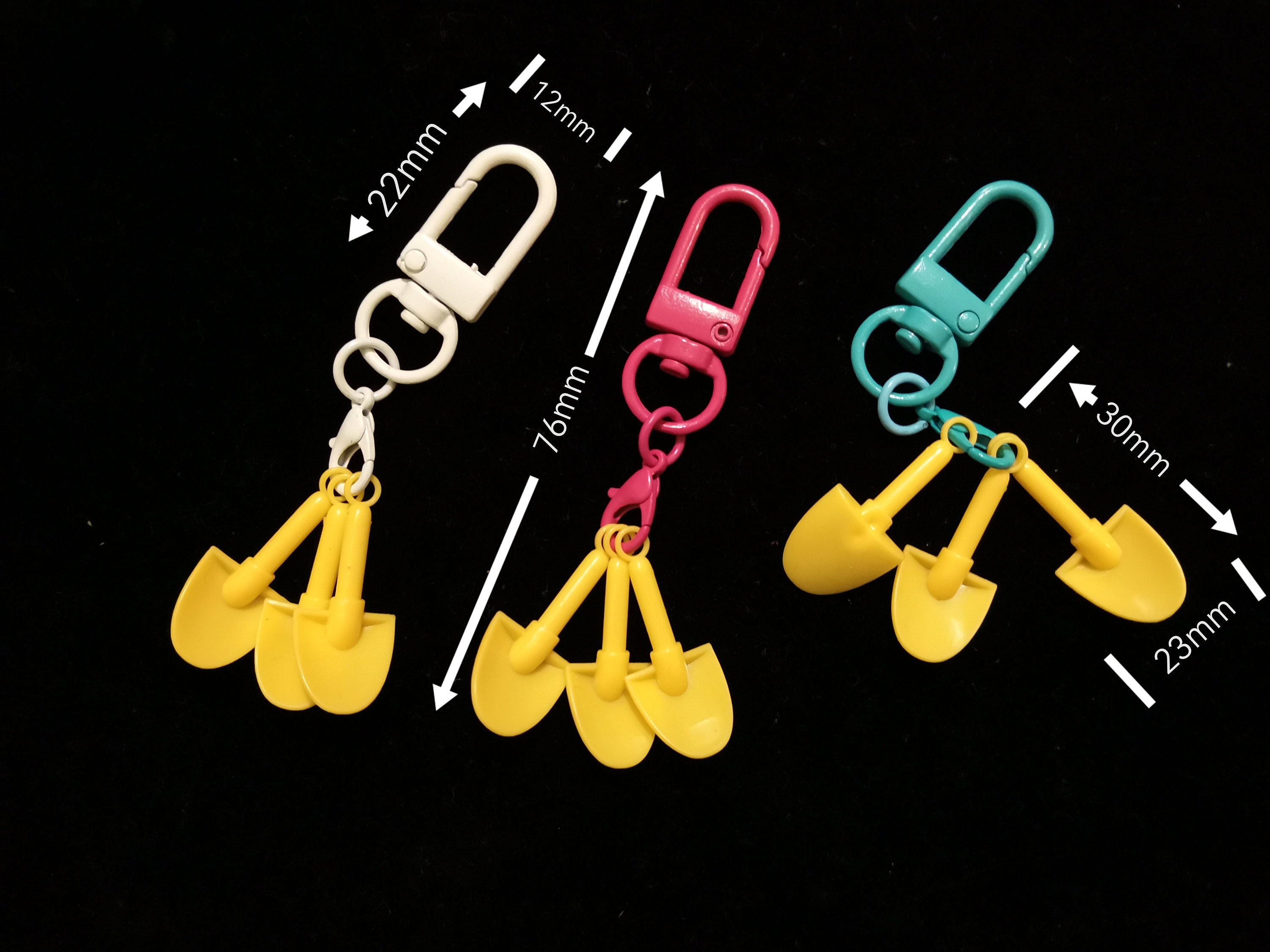 Showel Keychain Mini Plastic Yellow Shovel W/ Colorful Keychain Powder Shovel Gitter ...