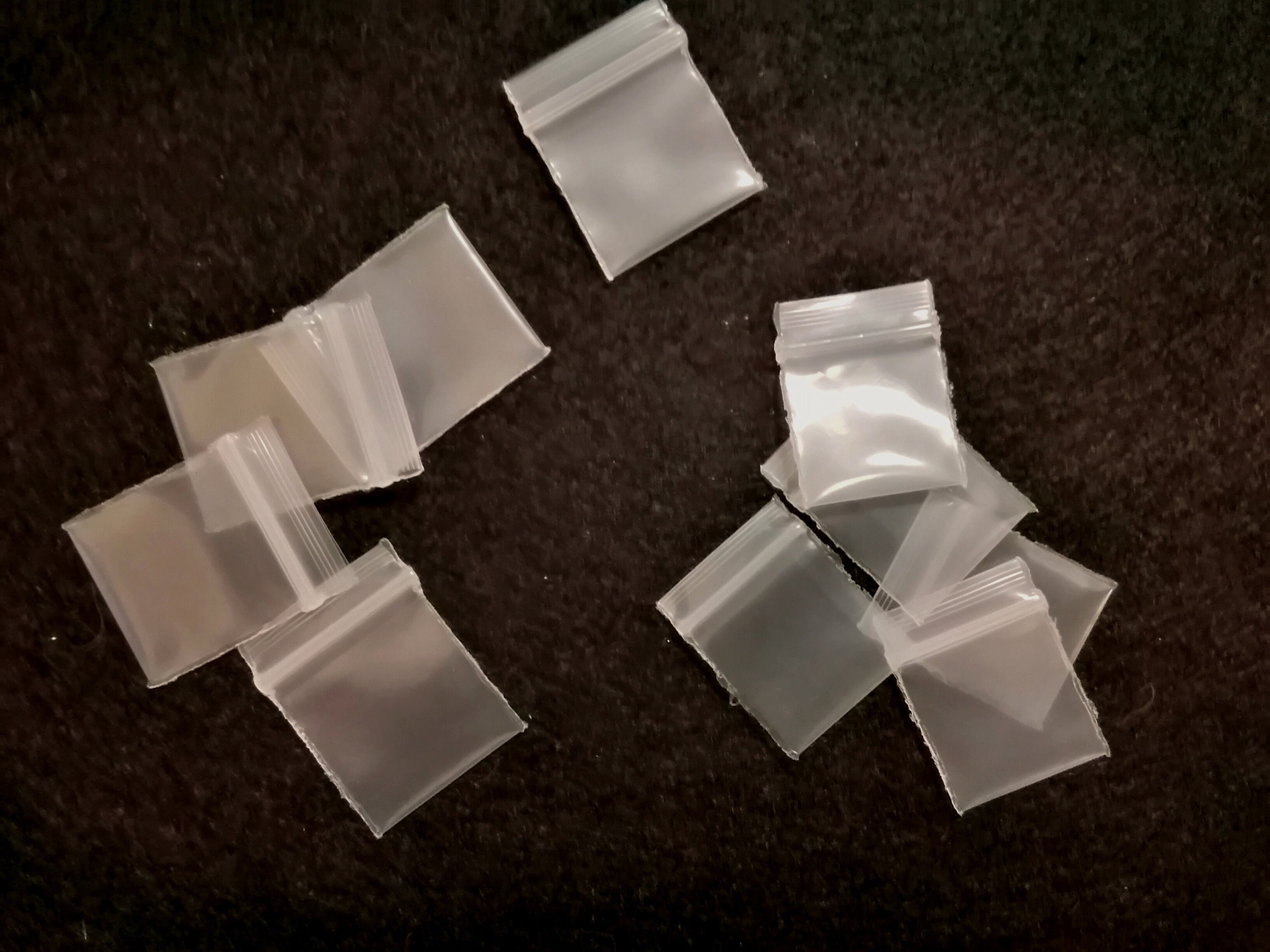 M02901 MOREZMORE 100 Ziplock Bags 1x1 Clear Plastic Zip Lock Small 1 x 1  1 x 1