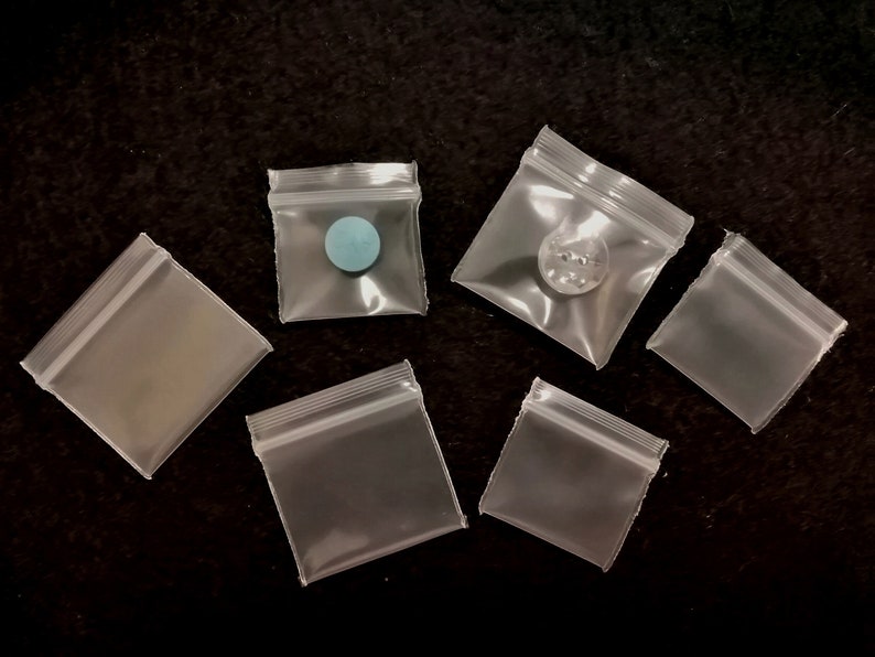 Mini 3cmx3cm / 2.5cmx2.5cm / 2cmx2cmZip Bag 100pcs Resealable Bag Small Clear Tiny Plastic Bag Zip Bag Reusable Plastic Bag Reclosable Bag