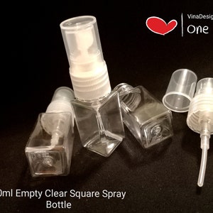 10ml / 0.33oz Square Empty Clear Bottle Spray Empty Bottle Small Travel Bottle Square Shape Plastic Spray Bottle Cosmetic Clear Spray Bottle