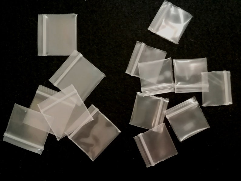 Mini 3cmx3cm/2.5cmx2.5cm Zip Bag 100pc Resealable Bag Small Thick Zip Bag Clear Tiny Plastic Bag Zip Bag Reusable Plastic Bag Reclosable Bag