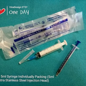 1ml/5ml Mini Syringe Set 1ml Syringe 5ml Syringe w/23mm Stainless Steel Needle Syringe Perfume Packing Tool Lip Gloss Tool Cartridge Refill