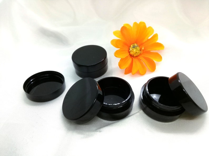 Mini Sample Box 1gm/0.03oz Plastic Black Empty Bottle Cosmetic Box Empty Round Plastic Bottle Mini Lip Balm Bottle Mini Cosmetic Storage Box image 10