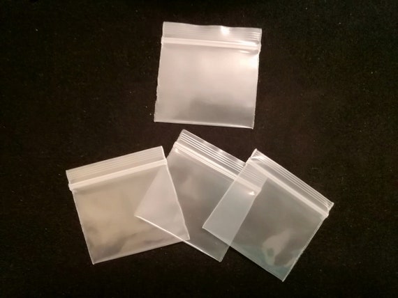 4cm X 4cm Thick Zip Bag 100 Pcs / Pad Small Plastic Zip Bag