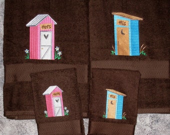 HIS and HERS Outhouses Towel Set - Country Outhouse Bath & Hand Towels - Wedding Couples, Anniversary Gift - Cabin or Home Decor,