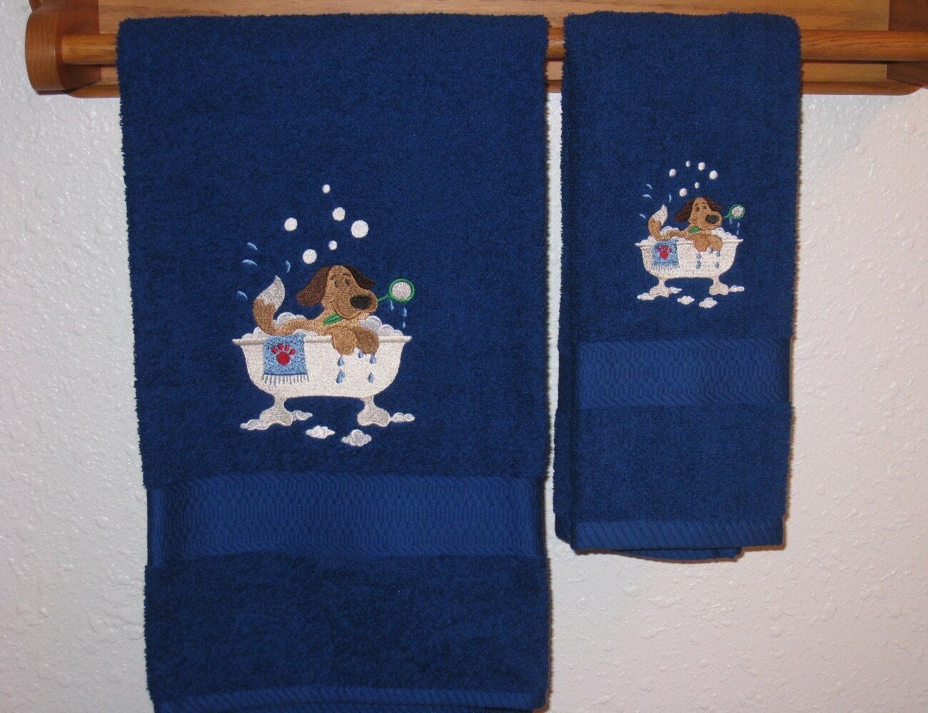 Disney Winnie The Pooh Set of 2 Bath Hand Towels Embroidered