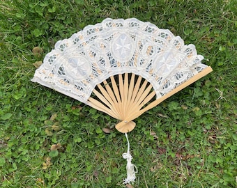Ivory Lace Fan with Star Design for Wedding Ceremony, Beach wedding, Wedding Favor, Party Favor