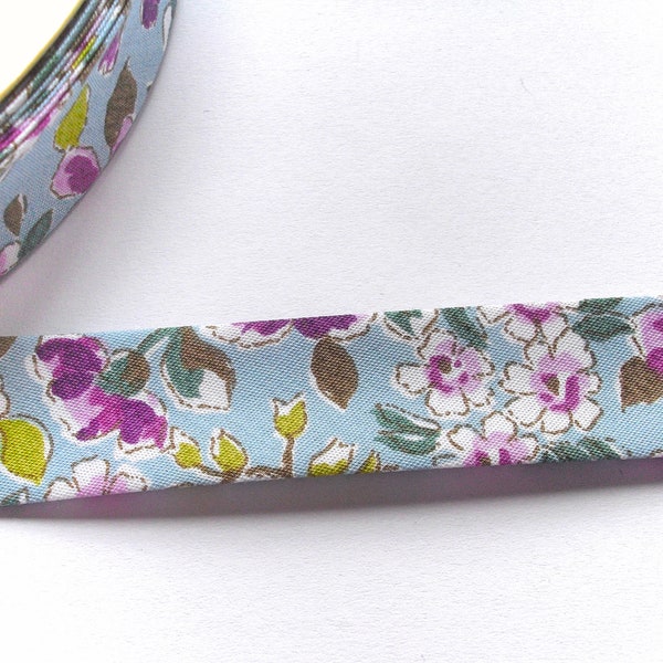 Blaues Schrägband mit Blumenmuster Blumen  18 mm Einfassband Bordüre