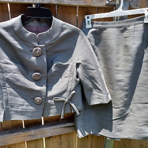 Sale Vintage 1950s style gray blazer pencil skirt suit - Extra Small to Small
