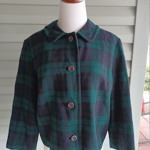 SALE Vintage 1950s green blue plaid pendleton cropped jacket - M to L
