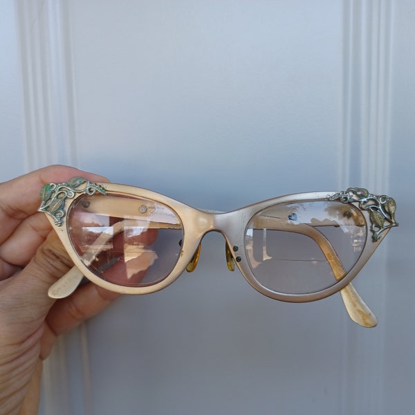 Vintage 1950s MCM metal frame leaves vines Cat Eye eye glasses frame -  Small ladies or Teenager