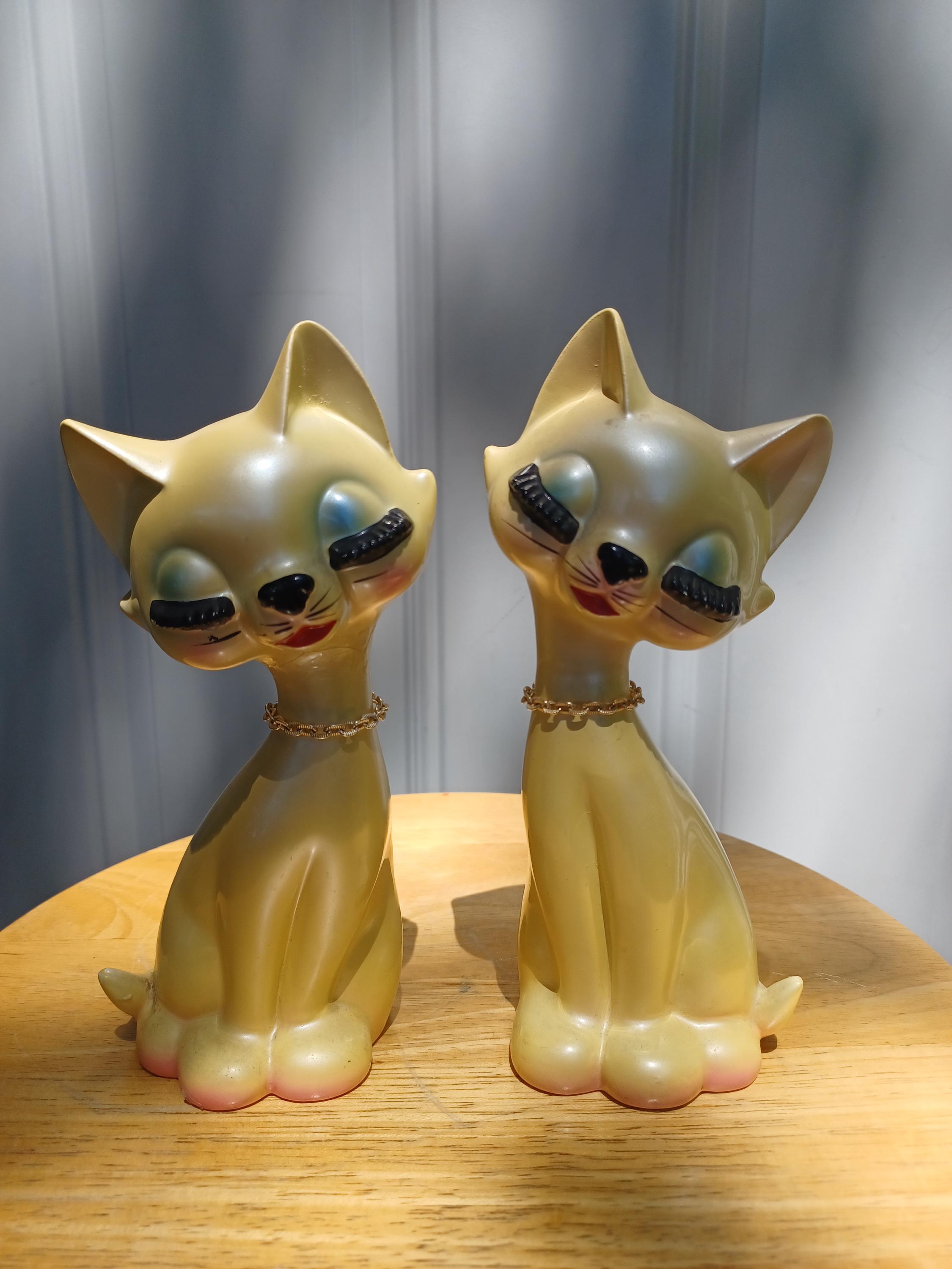 RESERVED Vintage Gorgeous Kitsch MCM Pearlescent Yellow Eyelash