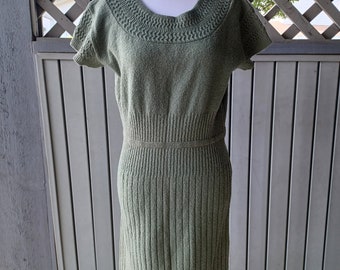 SALDI Abito in maglia di lana verde salvia vintage anni &#39;40 Lady Petite Fashion - Medium