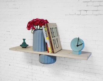shelf vase