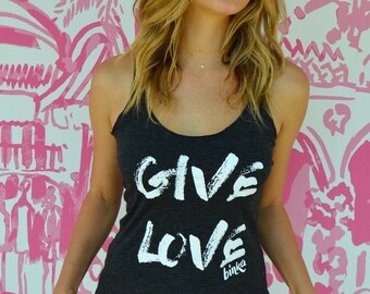 Camiseta de las mujeres - tanque de ajuste relajado - camiseta con diciendo - tanques de entrenamiento - tanques Boho - camisetas de playa para mujeres - camisetas de yoga - tanques