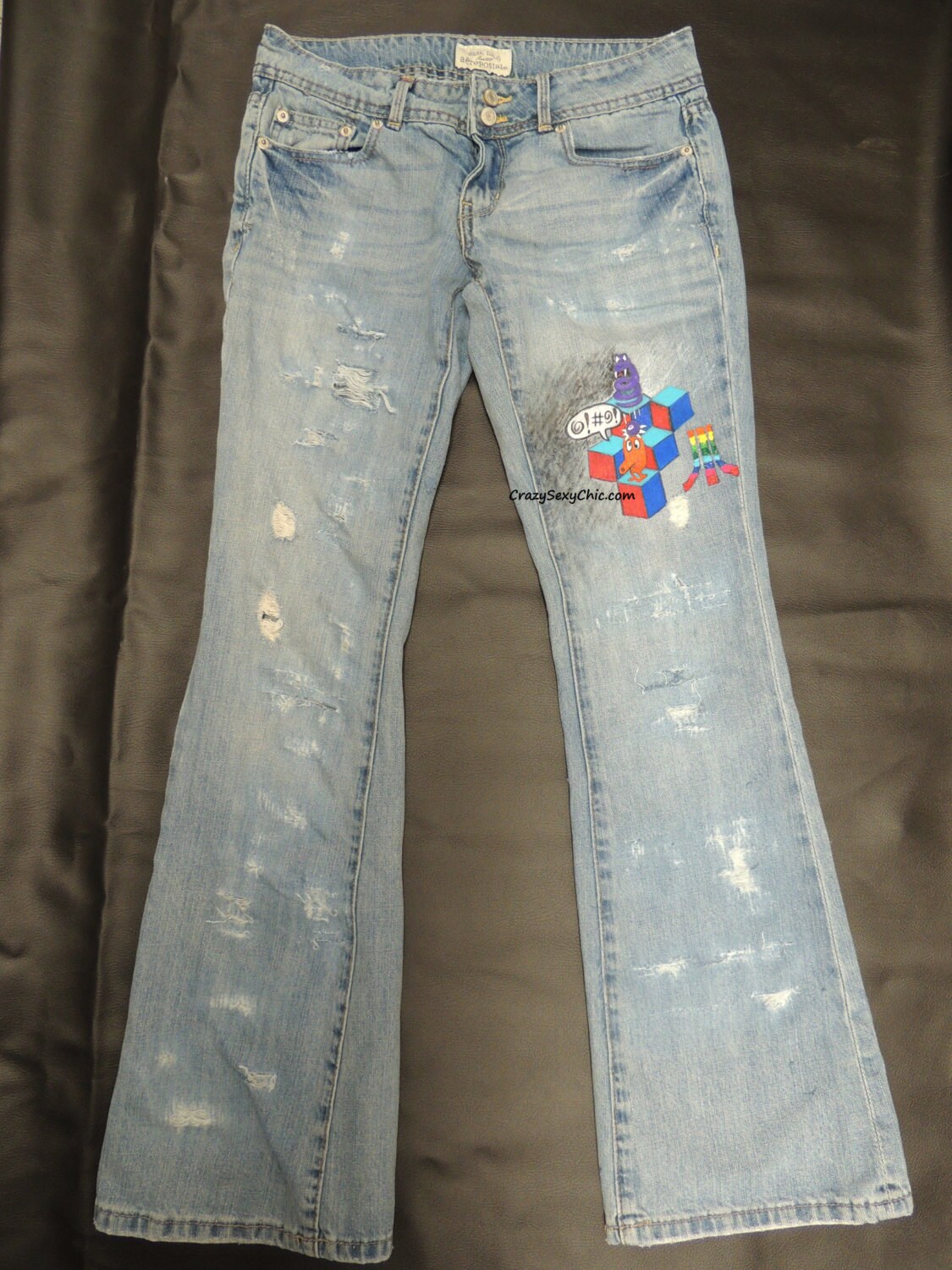 Rare Unique Vintage Graffiti Distressed Print Paint Splatter