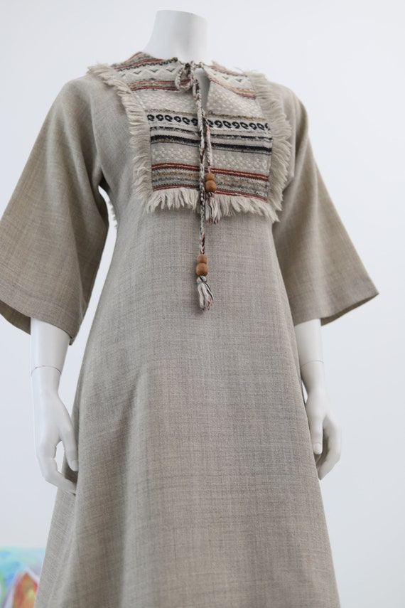 Arola vintage hand loomed wool dress / retro beig… - image 2