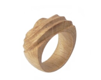 Bague en bois "La vague de hêtre"