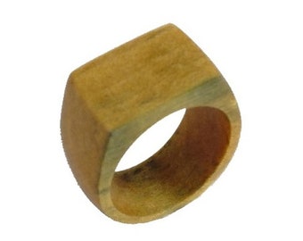 Ring aus Holz „Die schlichte Pappel“