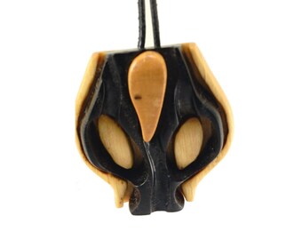 Wooden pendant "Die Mooreiche" made of 3 types of wood