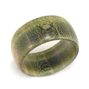 wooden ring &quot;The Ringed Maple&quot;