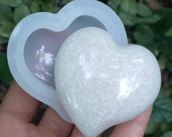 Holding Heart Large 1 oz Med .5 oz and Small Keepsake Molds