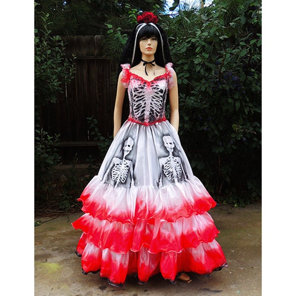 Dia de los Muertos Bride // Skeleton dress Halloween Costume // Sugar Skull or Spanish Dancer // wedding gown //ruffled