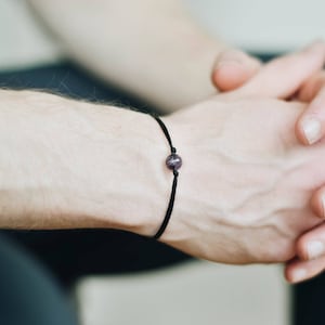 Amethist geboortesteenarmband voor mannen, maand februari, herenarmband, paarse kraalsteen 8 mm, zwarte, paarse sieraden, Waterman cadeau voor hem